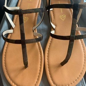 BC footwear Camo Canvas Sandals